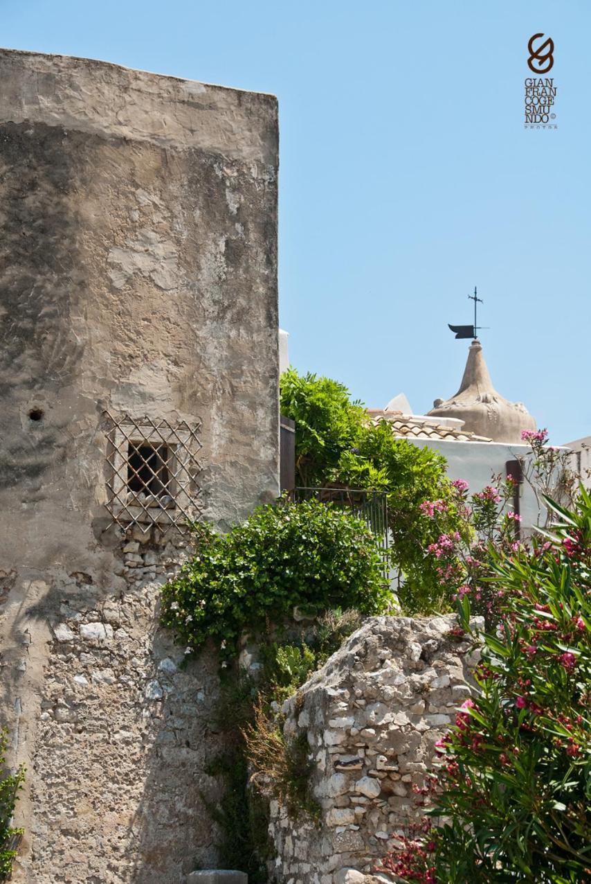 Bed and Breakfast Torre La Mezzaluna В'єсте Екстер'єр фото